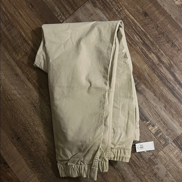 NWT! Mens Old Navy Modern Jogger Built In Flex Light Stone Khaki Pants Large - Picture 8 of 9
